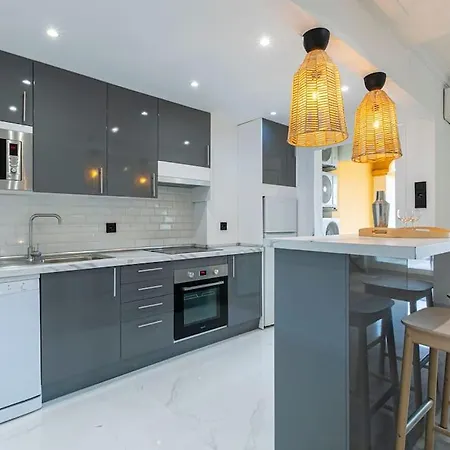 Spacious Duplex Steps To Puerto Banus Apartment Marbella