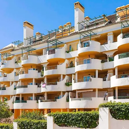 Spacious Near Puerto Banus Appartamento Marbella